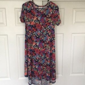 LuLaRoe floral Carly.  Size XS.